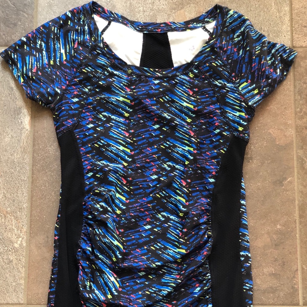 The BEST Maternity Workout Top